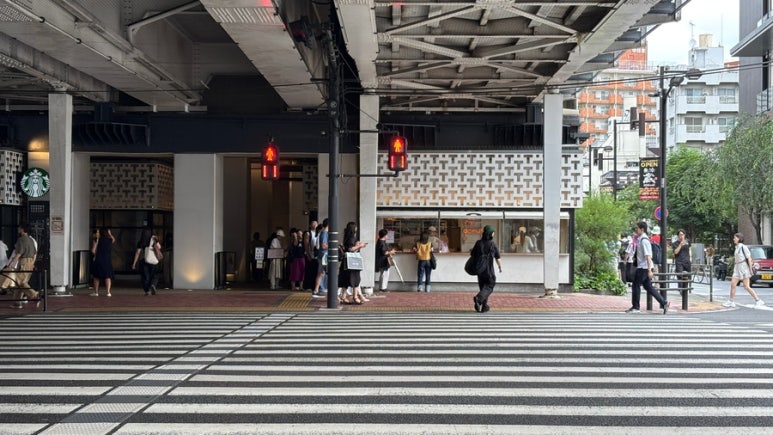 I'm donut Nakameguro flagship store location