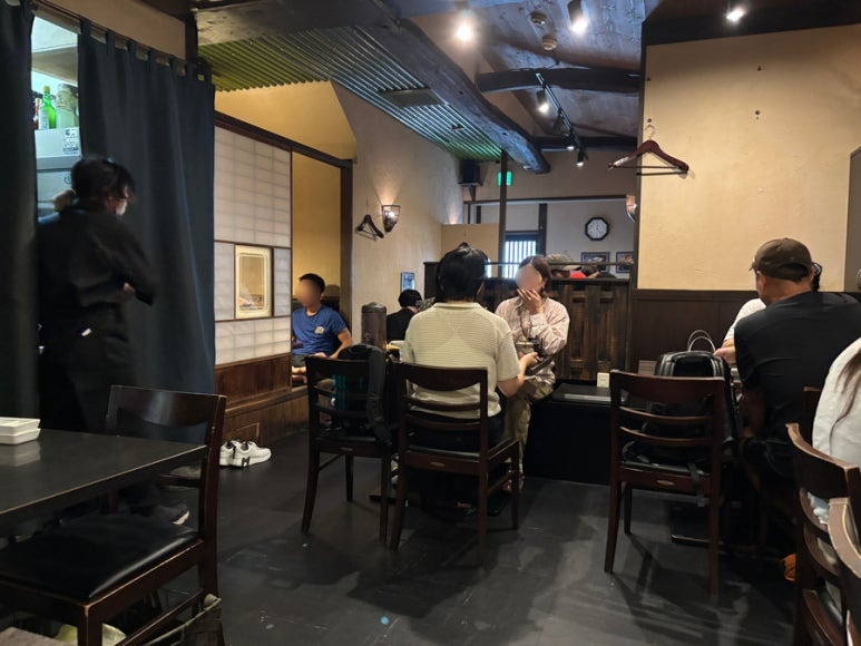 Interior of Imakatsu Roppongi main store
