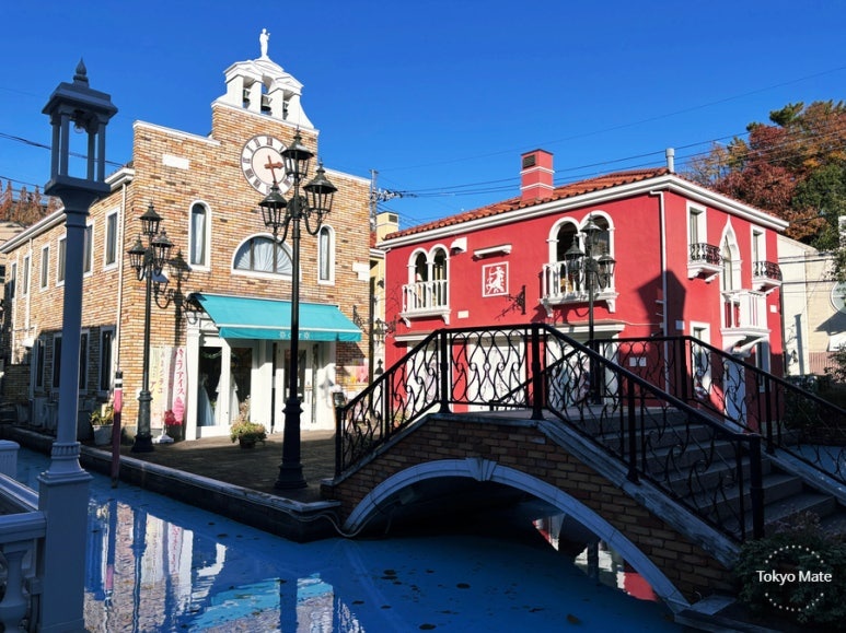 Jiyugaoka La Vita exotic atmosphere photo spot with Venetian-style architecture