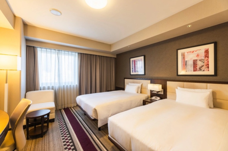 Hotel Sunroute Plaza Shinjuku Twin Room Interior