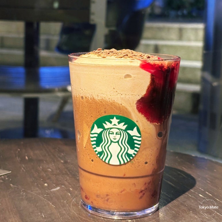 Starbucks Japan Cacao Strawberry Mousse Frappuccino with real strawberry pulp
