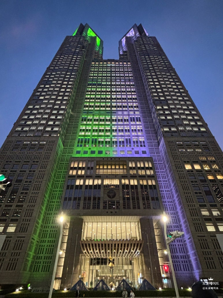 Shinjuku night view spot Tokyo Metropolitan Government free observatory