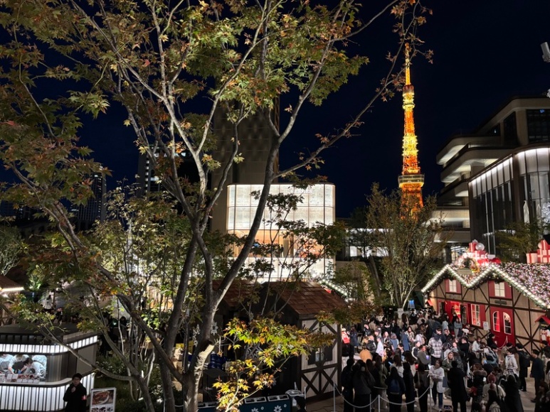 2024 Azabudai Hills Christmas Market with Tokyo Tower