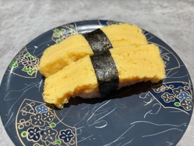 Egg sushi (tamago) at Nemuro Hanamaru, 176 yen