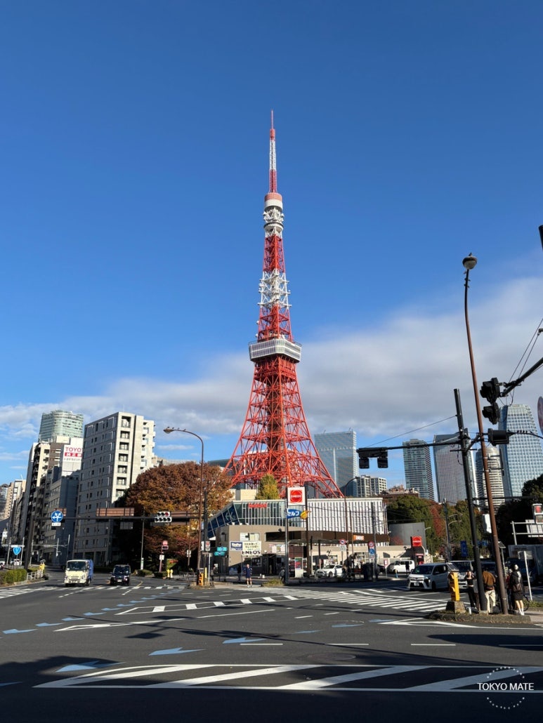 Akabanebashi Station crosswalk with Tokyo Tower towering above