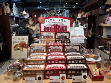 赤レンガ倉庫 広場