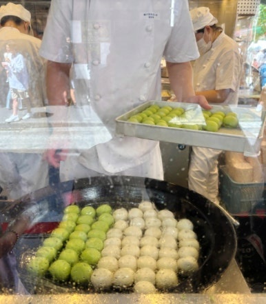 横浜中華街グルメ - 焼き小籠包