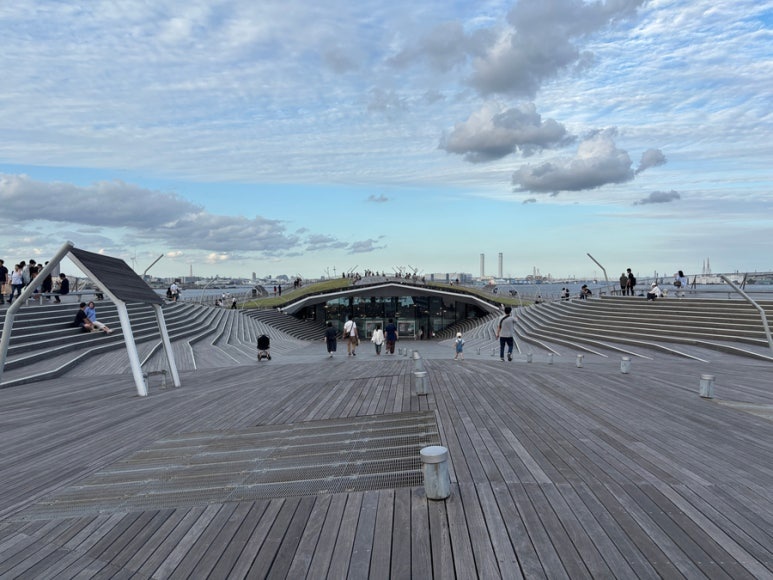 横浜夜景1位、大さん橋国際客船ターミナルの夜景